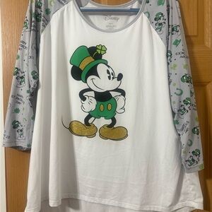 Disney Women Mickey Mouse St. Patrick's Day Tee - White, Gray, Green, Gold
